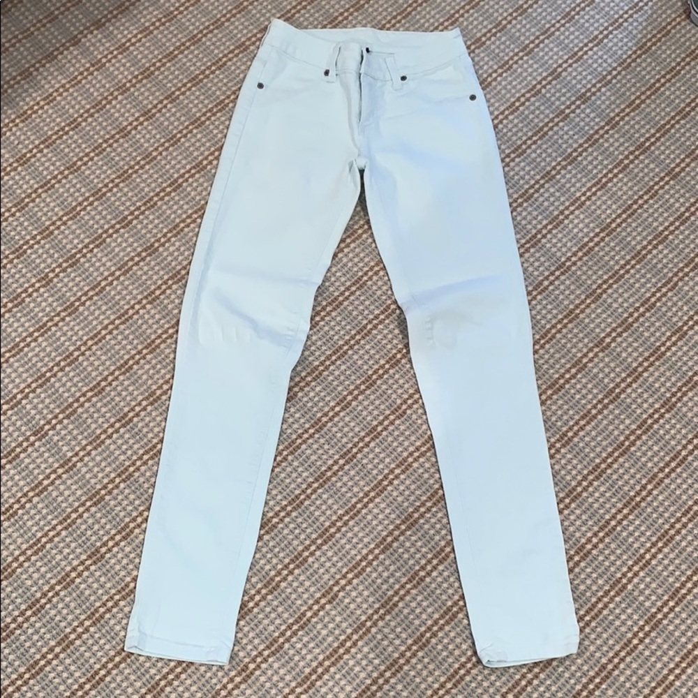 BRAND NEW LF CARMAR JEANS SIZE: 25